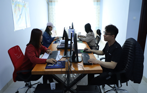 2015年，集團公司在德州設立獨立研發中心，涉獵生活垃圾預處理領域設備的研發、制作